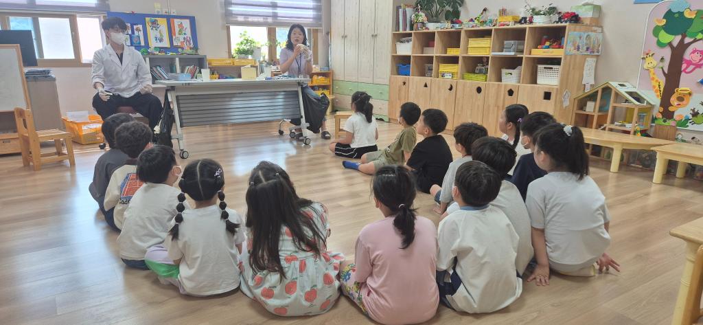 유아 불소바니쉬 도포
